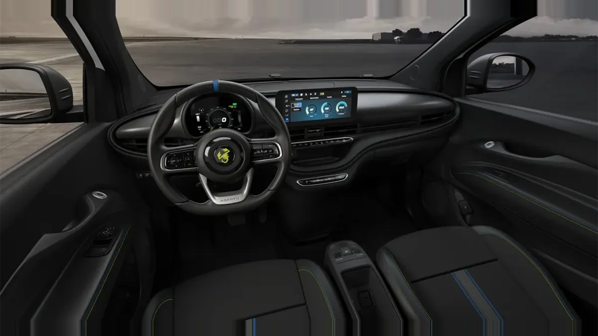 Abarth 500e 42kWh en renting en Barcelona — Interior