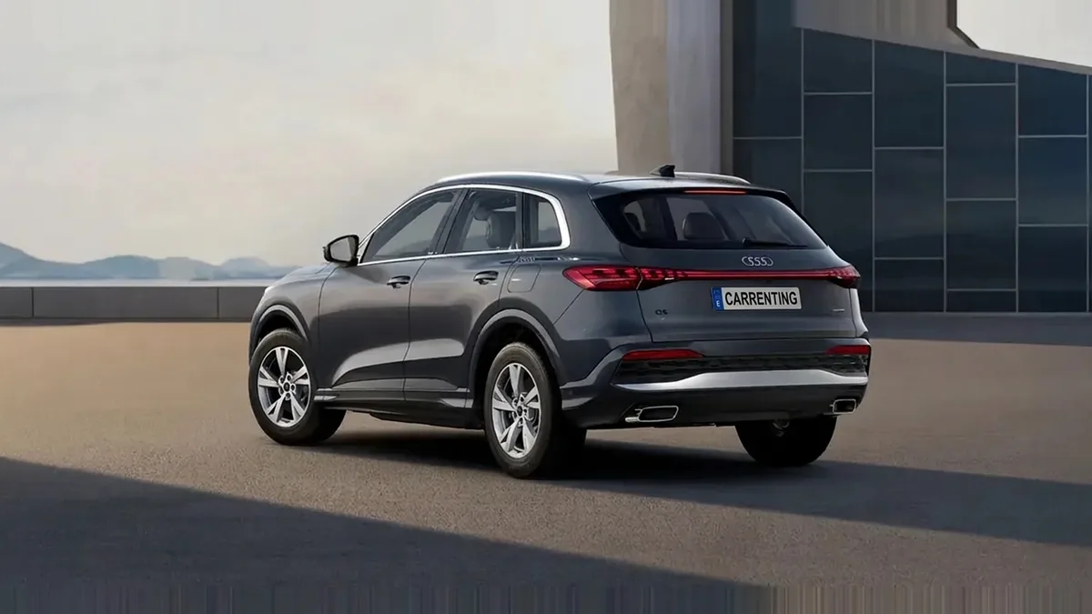 Audi Q5 Advanced e-hybrid quattro 220kW S tronic en renting en Barcelona — Trasera