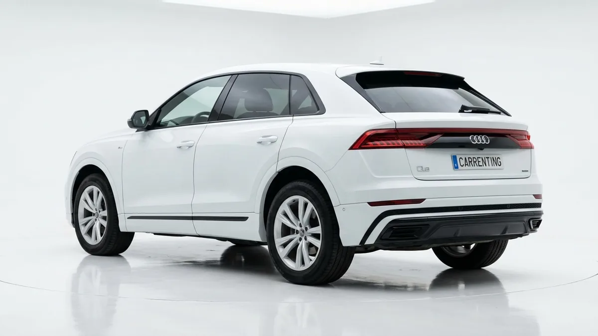 Audi RS Q8 441kW TipTronic en renting en Barcelona — Delantera