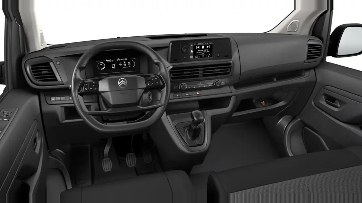 Citroën Jumpy Furgón Talla M BlueHDi 120 S&S en renting en Barcelona — vista 6