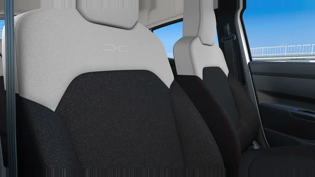 Dacia Spring Expression Electric 33kW (45CV) en renting en Barcelona — vista 6