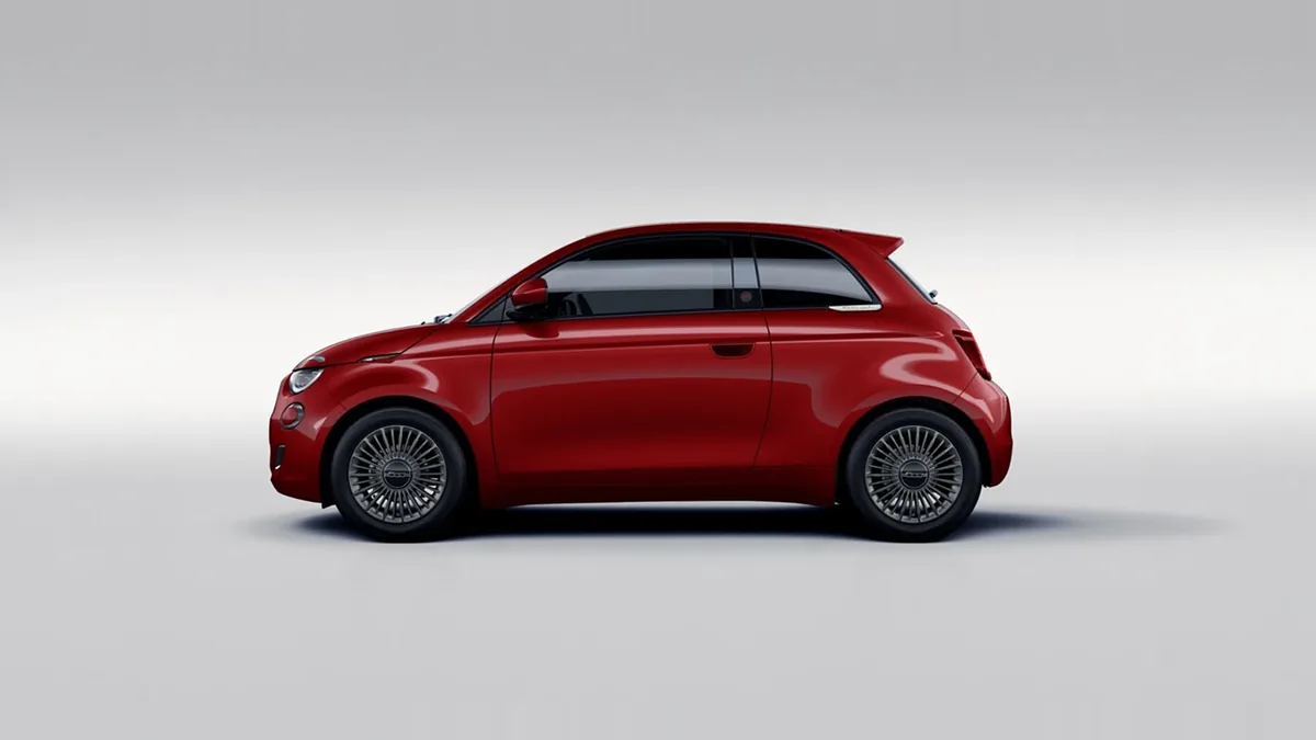 Fiat 500 TORINO 1.0 HYBRID 48KW 65CV (MANUAL) en renting en Barcelona — Delantera