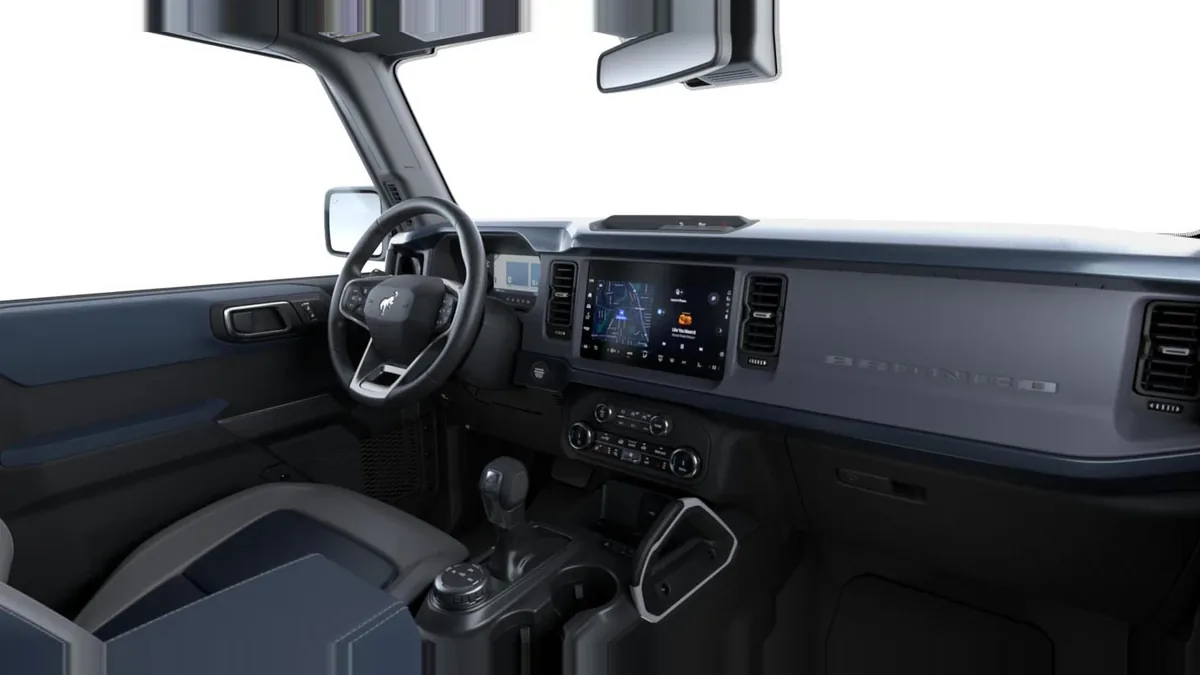 Ford Bronco Outer Banks 2.7 Ecoboost 335CV Automático 4x4 en renting en Barcelona — vista 6