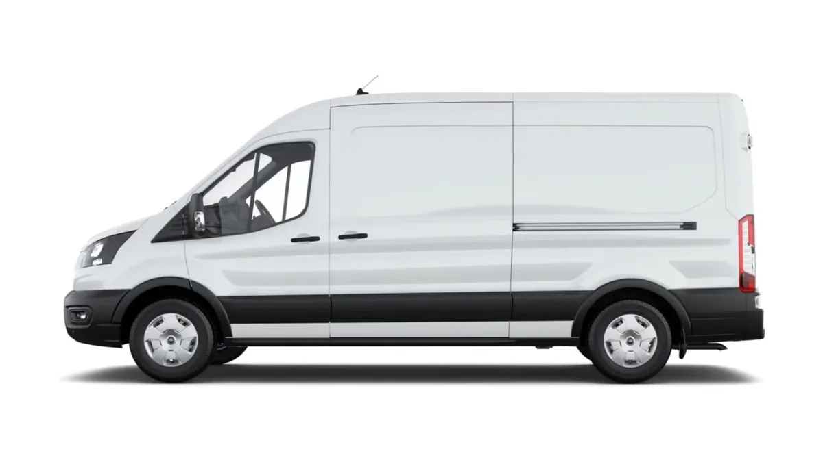 Ford TRANSIT 350 L3 Trend N1 EcoBlue 96kW FWD en renting en Barcelona — Trasera