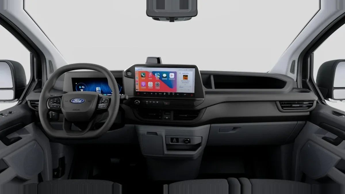Ford TRANSIT Kombi 2.5 Duratec PHEV 171 340 L1 Trend en renting en Barcelona — vista 6