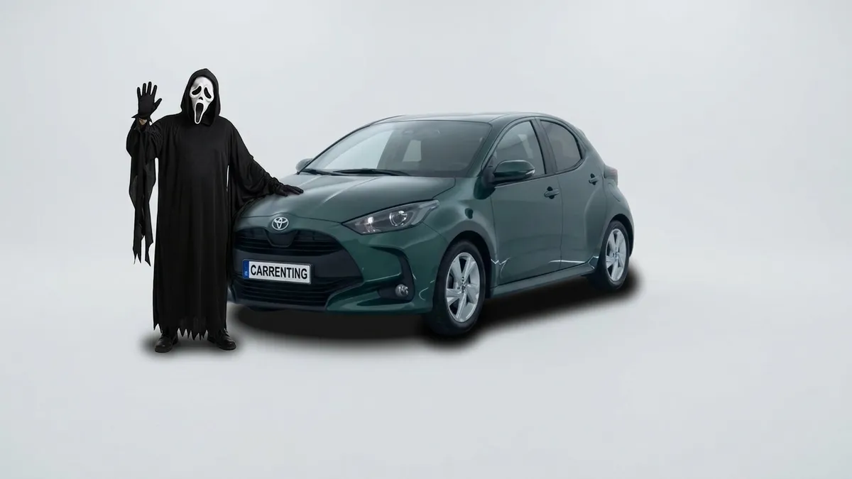 Toyota Yaris 120H 116CV Active en renting en Barcelona — Lateral