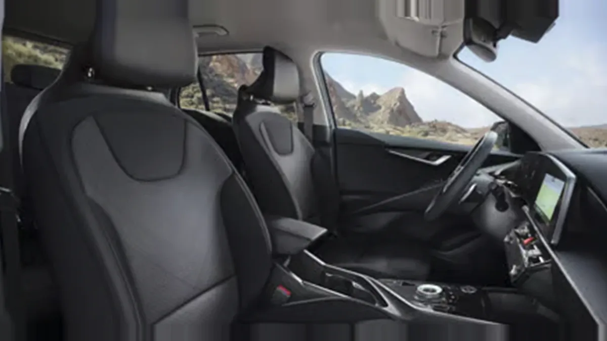 Kia Niro 1.6 GDi HEV 102kW (129CV) Concept CW en renting en Barcelona — Delantera