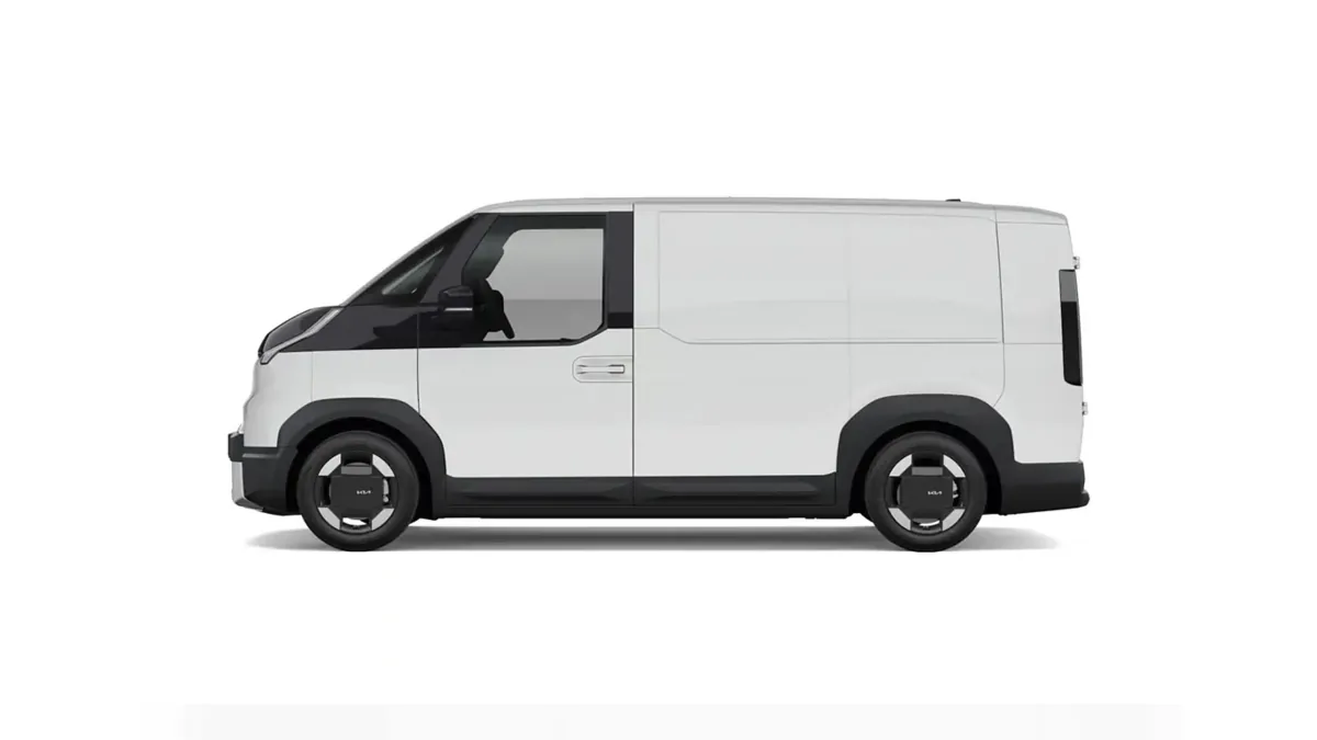 Kia PV5 Cargo L2H1 Long Range Plus en renting en Barcelona — Trasera