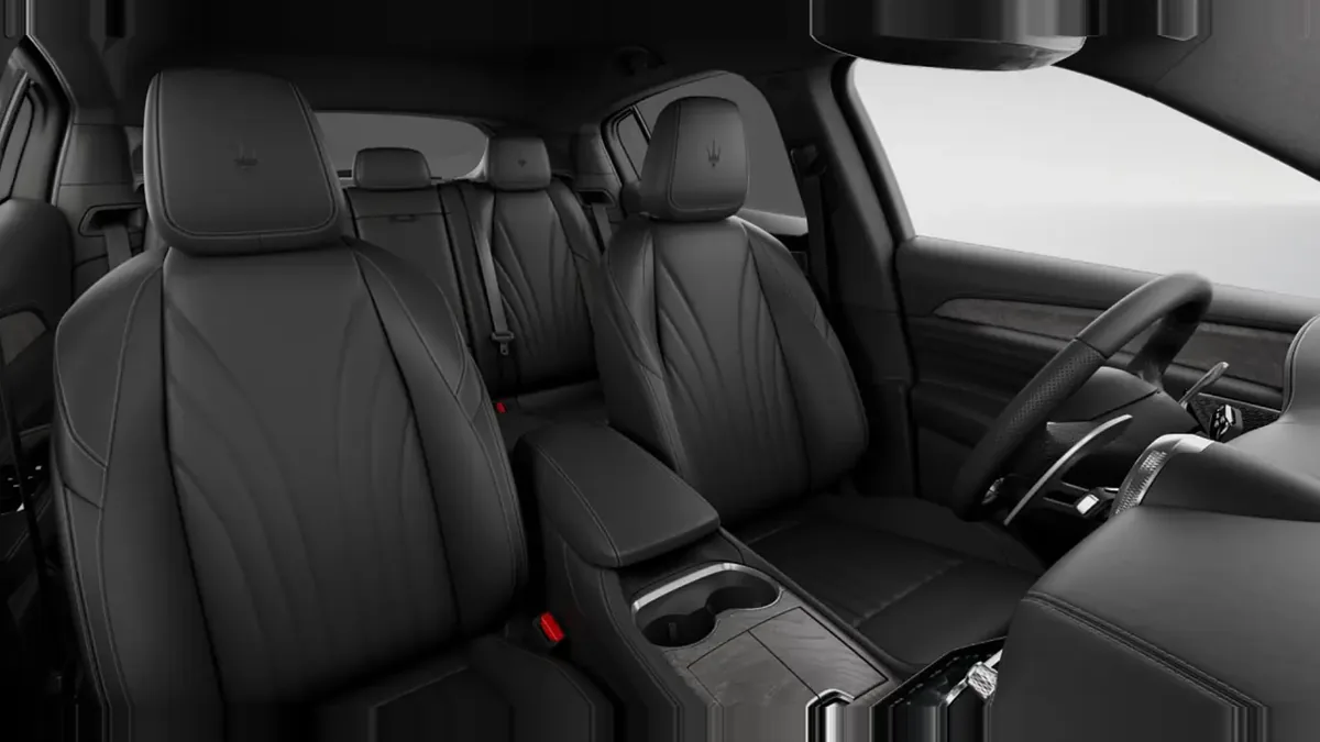 Maserati Grecale L4 MHEV 300CV AWD en renting en Barcelona — vista 10