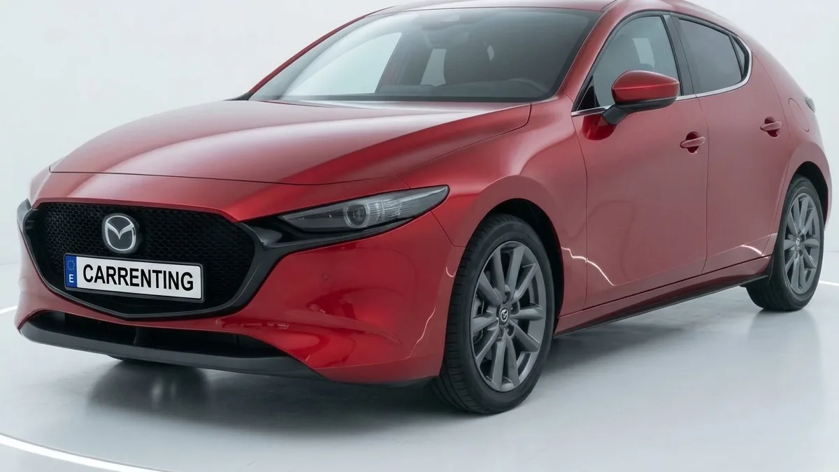 Mazda 3 2.5L e-Skyactiv G MHEV 140CV 6AT Centre-Line RD en renting en Barcelona — Lateral