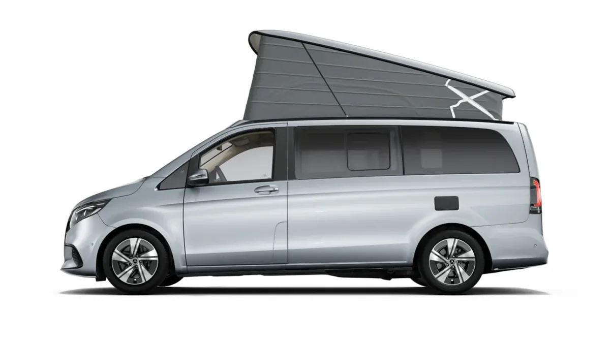 Mercedes-Benz Clase V Marco Polo 300d en renting en Barcelona — Trasera