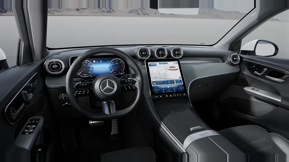 Mercedes-Benz GLC 220D 4MATIC en renting en Barcelona — Interior
