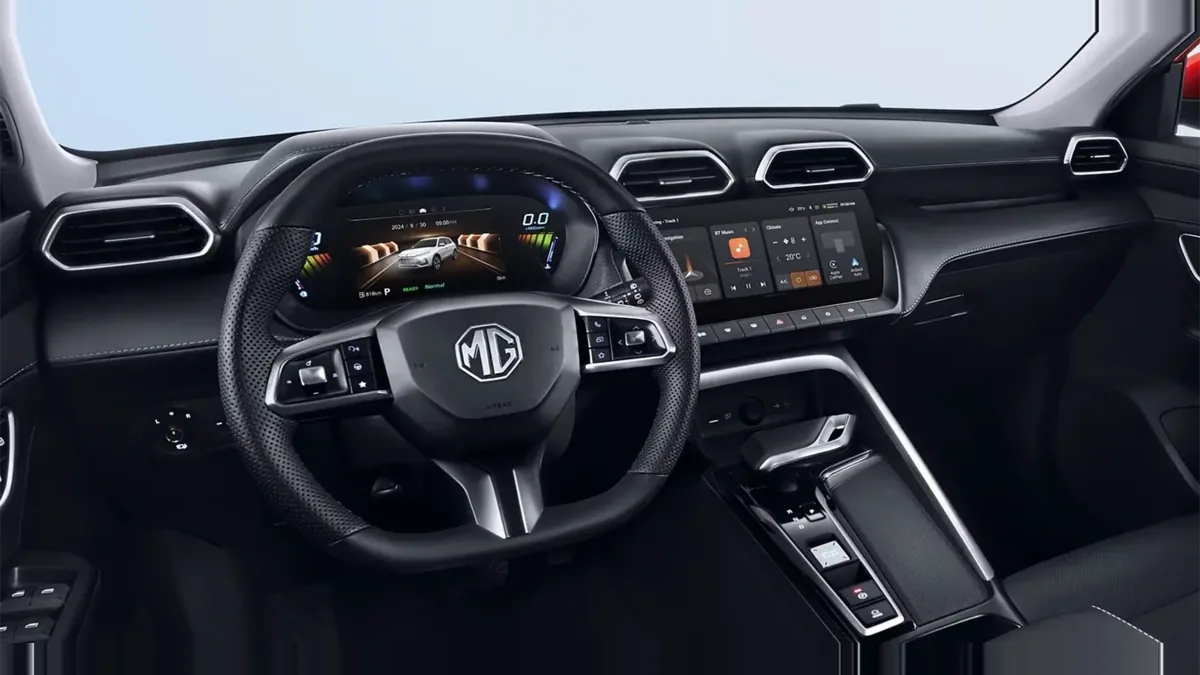 MG ZS Hybrid+ Business en renting en Barcelona — Trasera