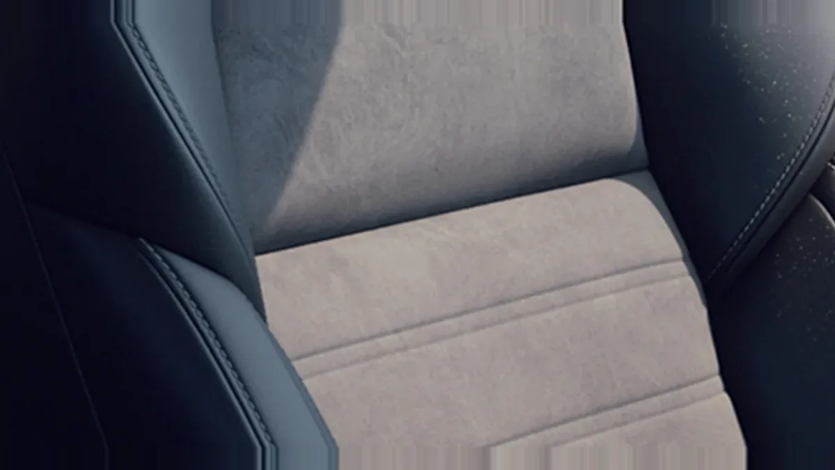 Mitsubishi Outlander PHEV Kaiteki 4WD 306CV en renting en Barcelona — vista 13
