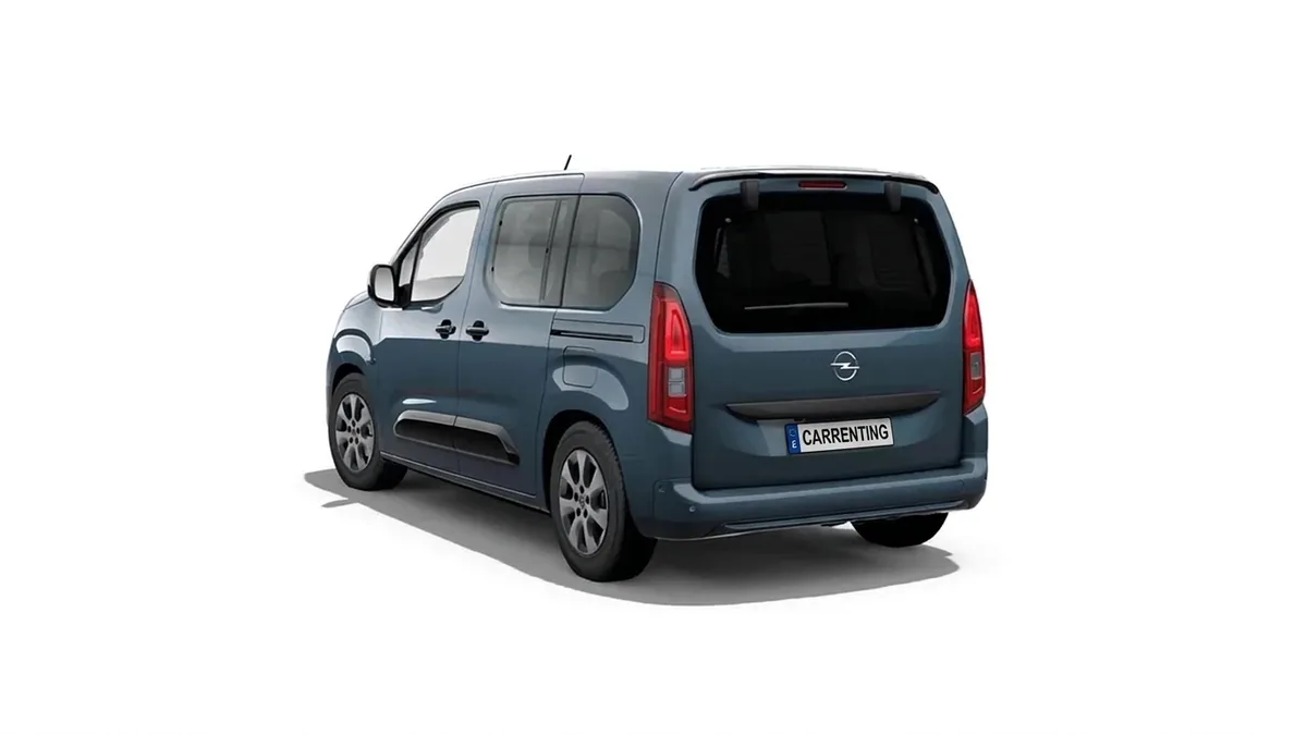 Opel COMBO ULTIMATE 1.5 TD 130CV S/S AT8 (AUTOMÁTICO) en renting en Barcelona — Delantera