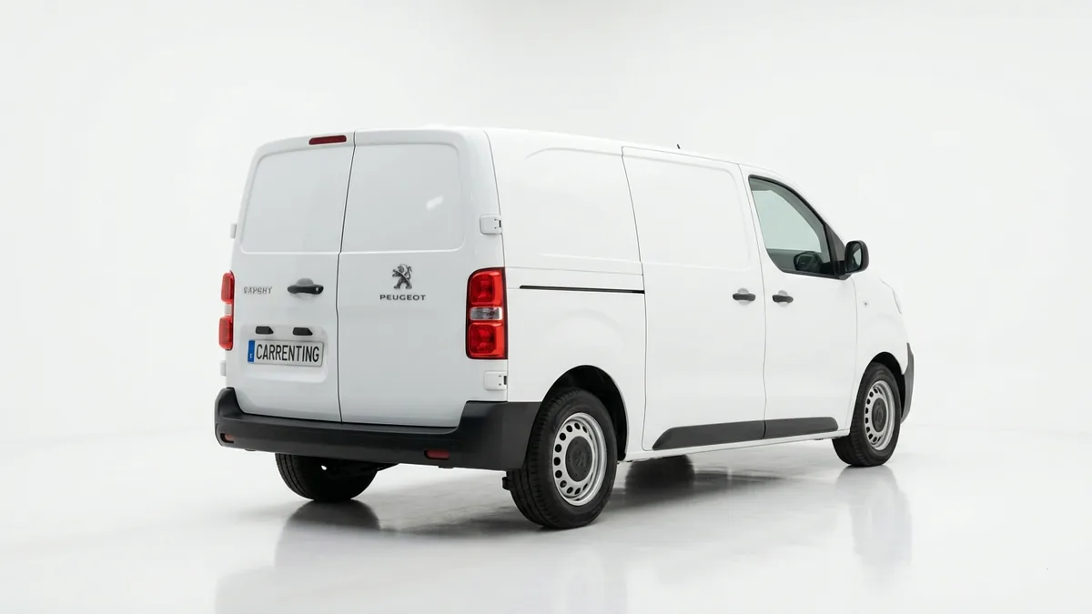 Peugeot Expert Furgón M Diésel 150CV en renting en Barcelona — Delantera