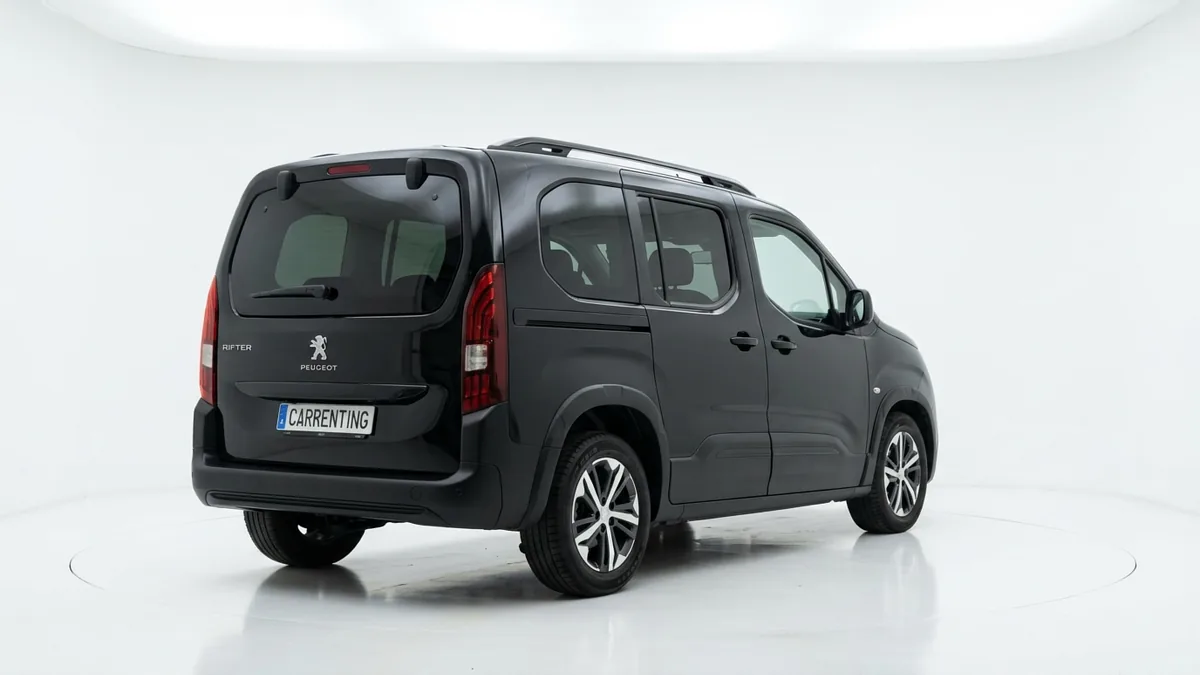 Peugeot Rifter 5P GT BlueHDi 130 EAT8 Standard en renting en Barcelona — Delantera