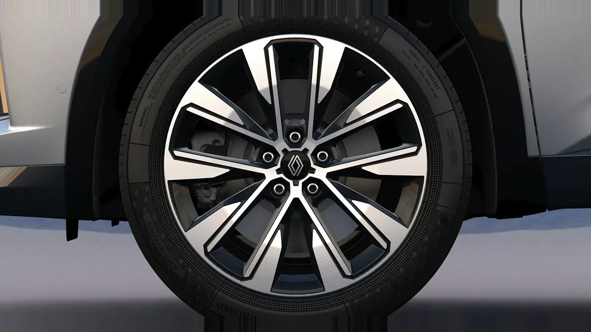 Renault ESPACE TECHNO E-TECH FULL HYBRID 200CV en renting en Barcelona — vista 7