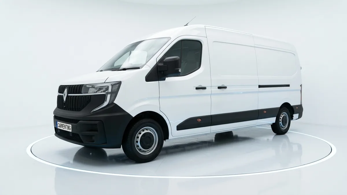 Renault Master L2H2 3500 Dci 130cv Furgon en renting en Barcelona — Lateral