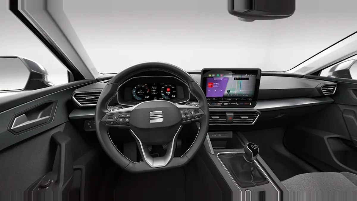 SEAT León 2.0 TDI CR St&Stp XL Fleet Pack en renting en Barcelona — Interior