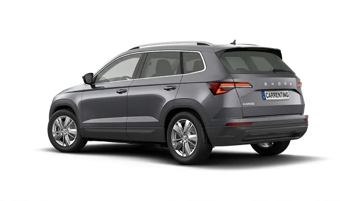 Škoda Karoq Selection 2.0 TDI DSG en renting en Barcelona — vista 7