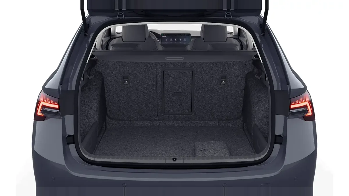 Škoda Octavia Combi 2.0 TDI DSG Selection en renting en Barcelona — vista 11