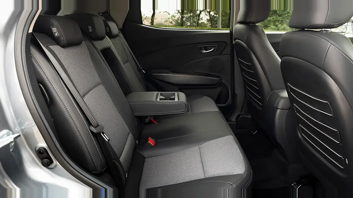 KGM Tívoli G15 Urban Plus 4x2 en renting en Barcelona — vista 12