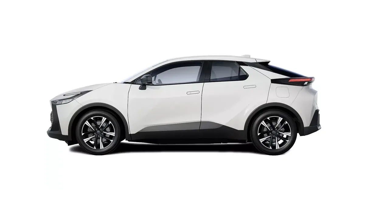 Toyota C-HR Advance Plug-in Hybrid 220 en renting en Barcelona — Delantera