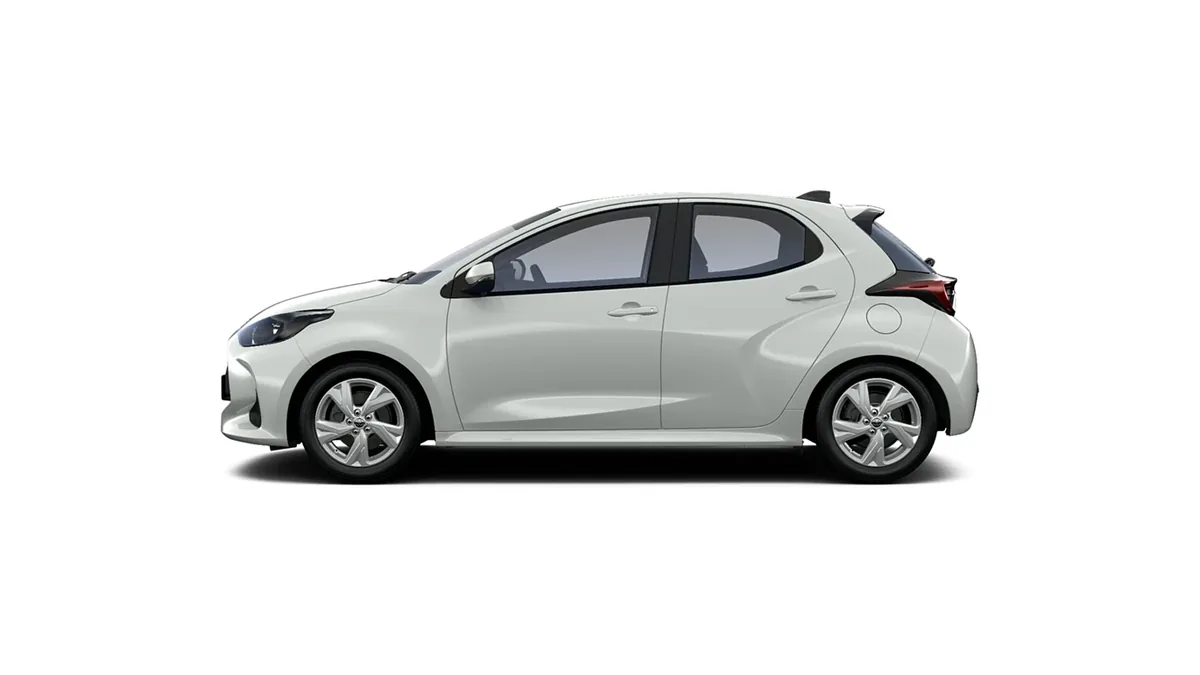 Toyota Yaris 120H 116CV Active en renting en Barcelona — vista 9