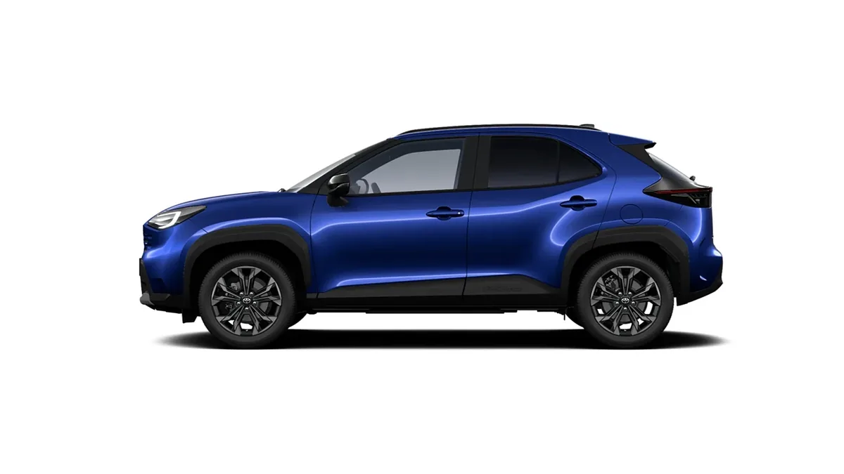 Toyota Yaris Cross 130H e-CVT 5P Active en renting en Barcelona — Delantera