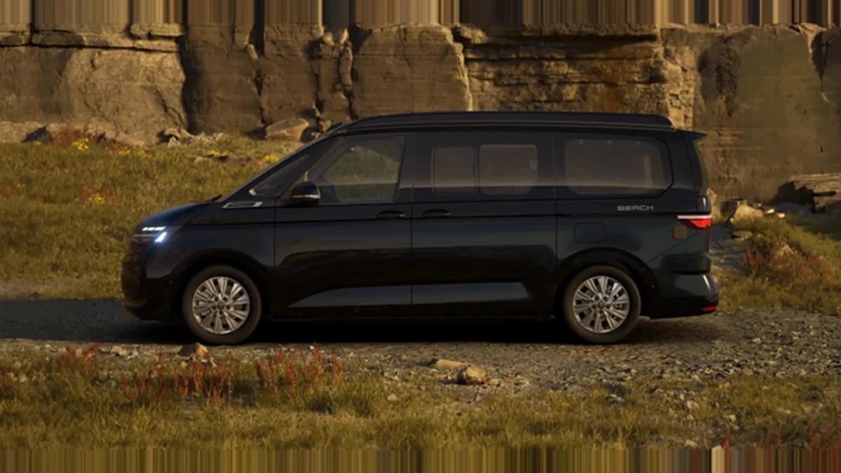 Volkswagen California Beach Tour 2.0 TDI 110kW (150CV) DSG en renting en Barcelona — Trasera