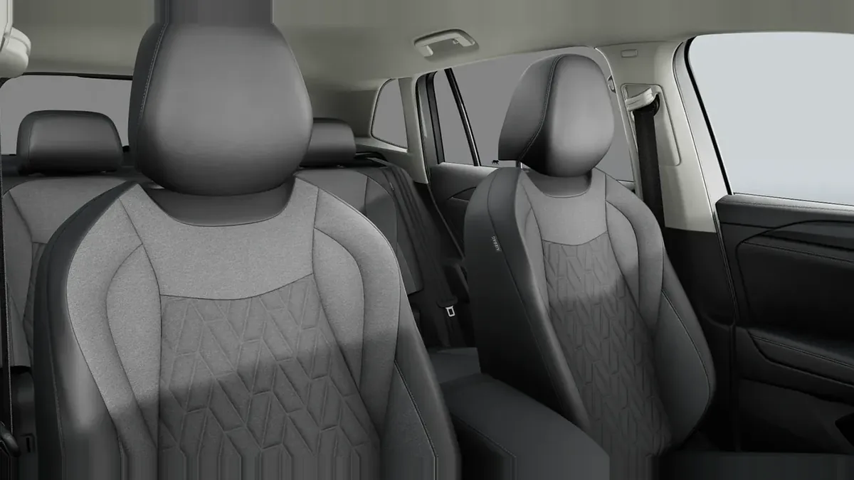 Volkswagen Tiguan "Más" 1.5 eTSI 110kW 150CV DSG 7vel. en renting en Barcelona — vista 6