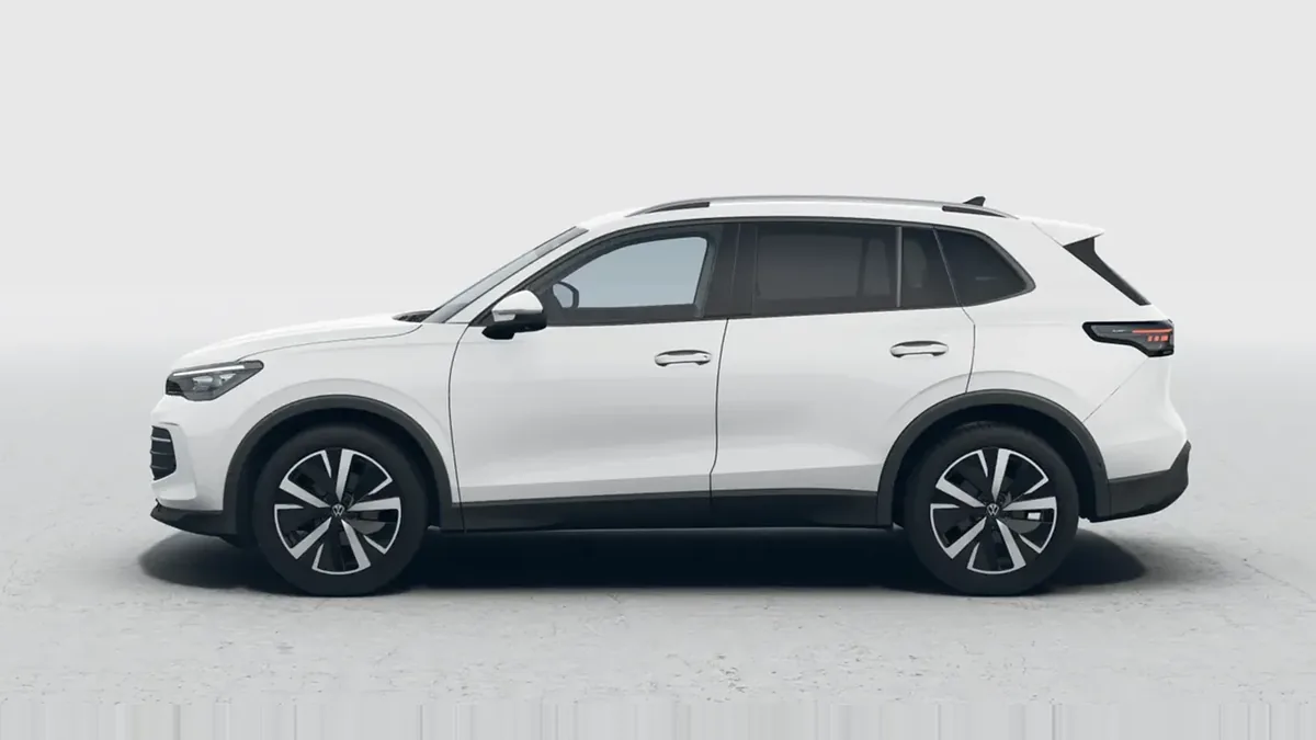 Volkswagen Tiguan "Más" 2.0 TDI DSG en renting en Barcelona — Delantera