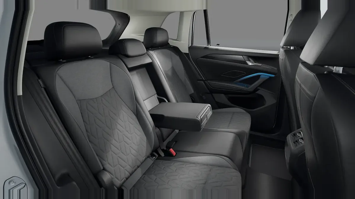 Volkswagen Tiguan "Más" 2.0 TDI DSG en renting en Barcelona — vista 10