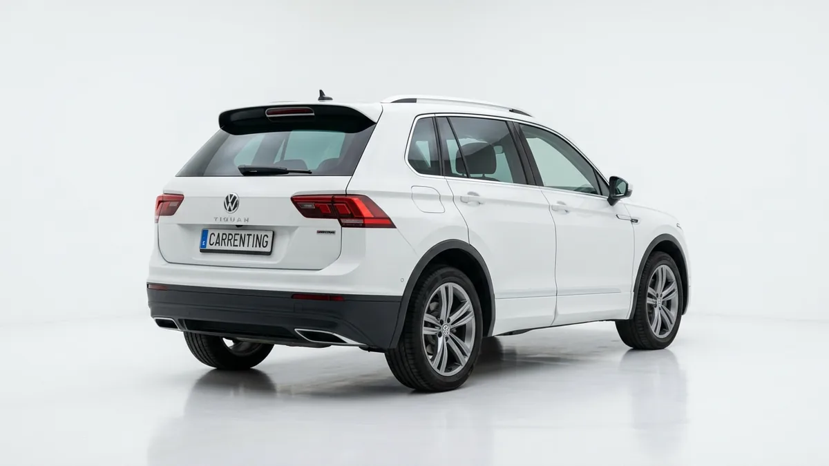 Volkswagen Tiguan R-Line 2.0 TDI 110kW DSG en renting en Barcelona — vista 6